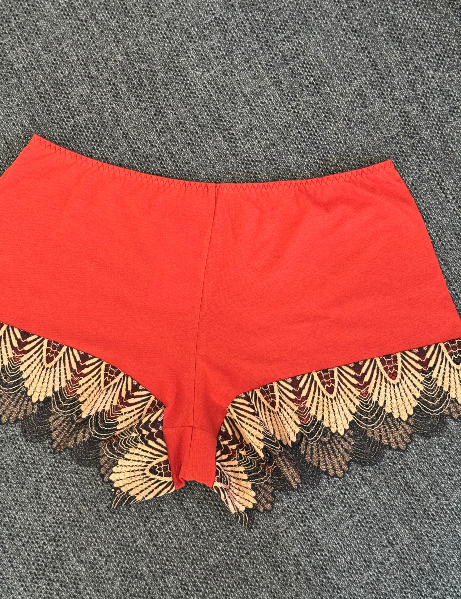 Lauma, Orange Cotton Pyjama Shorts With Lace, On Model Front, 08N82