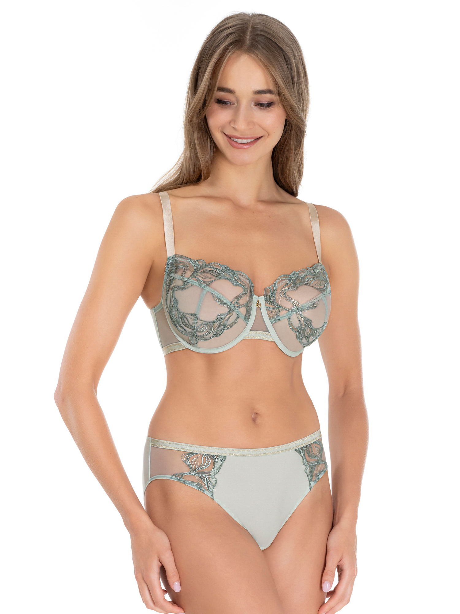 Lauma, Light Green Embroidered Lace Non-padded Bra, On Model Front, 17L20