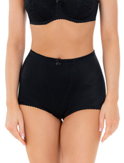 Lauma, Black  Shapewear Panty, On Model Front, 24302