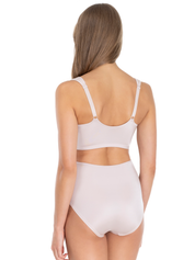 Lauma, Beige Front-closure Non-wired Bra, On Model Back, 44L22