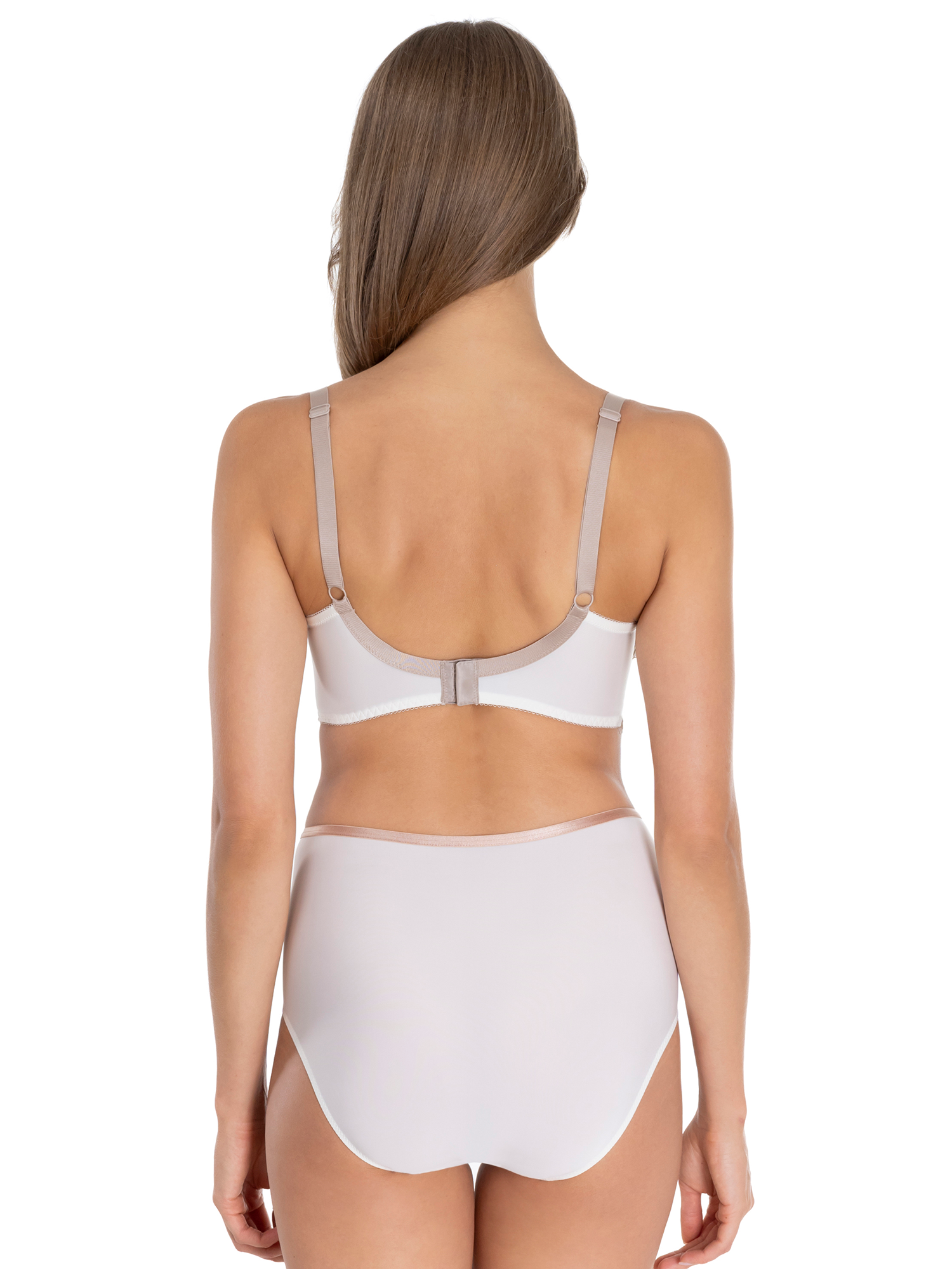 Lauma, Ivory Lingerie Set With Lace, On Model Back, 46L20, 46L51