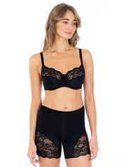 Lama, Black Panty With Long Legs, On  Model Front, 72F71