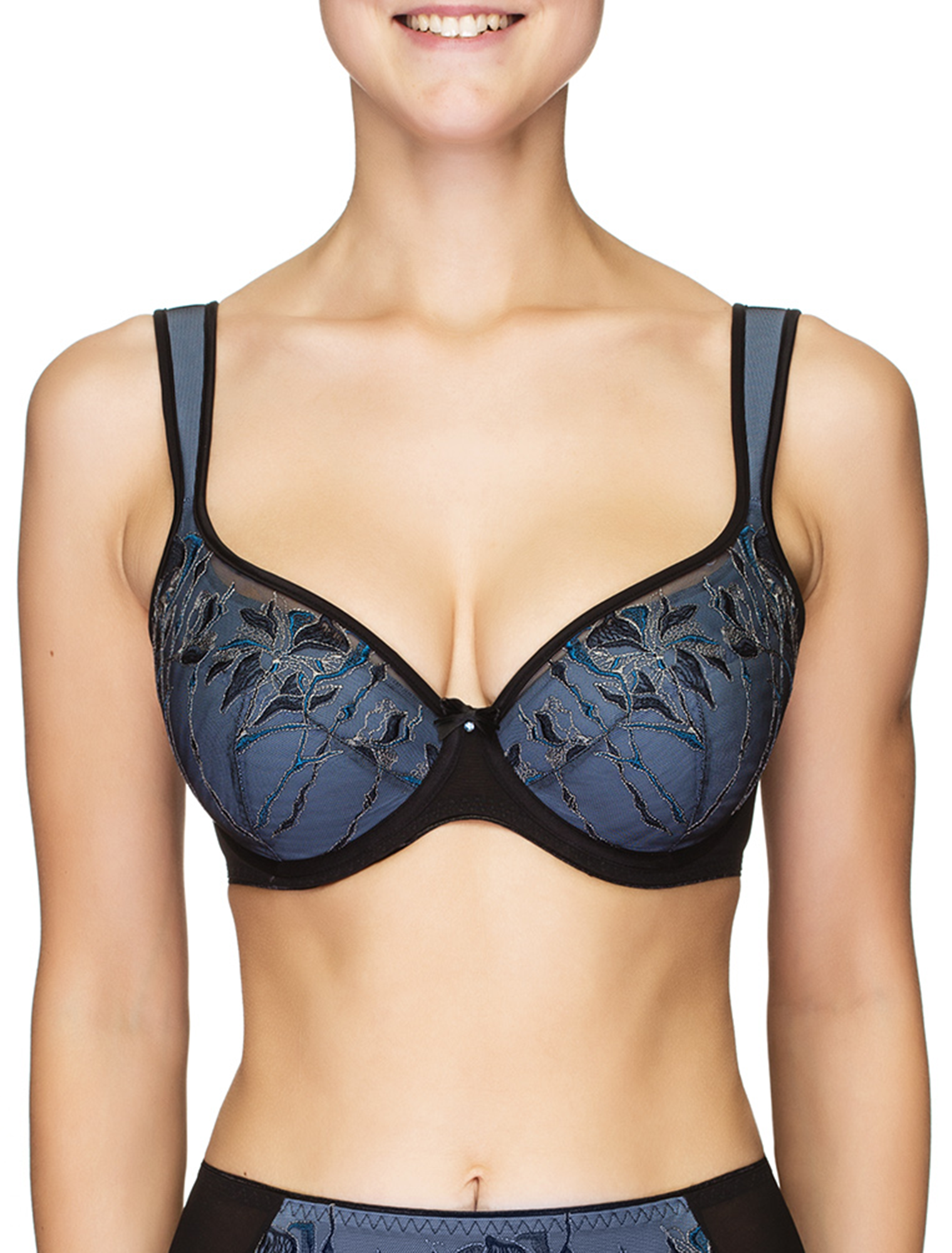 Lauma, Black Padded Bra, On Model Front, 81H40