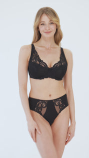 Lace Love Underwired Lightly Padded Bra
