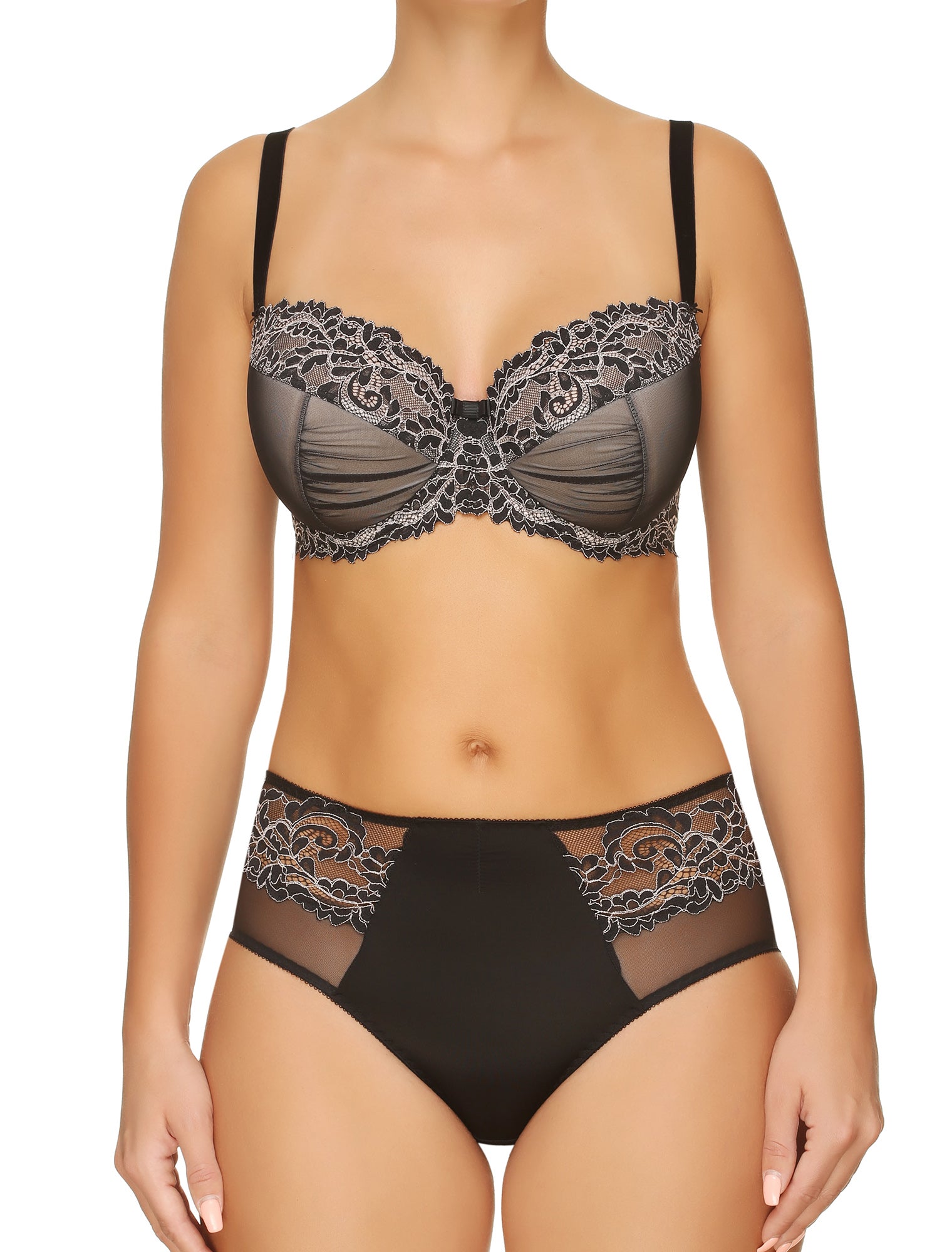 Lauma, Black Half-padded Lace Bra, On Model Front, 04H40