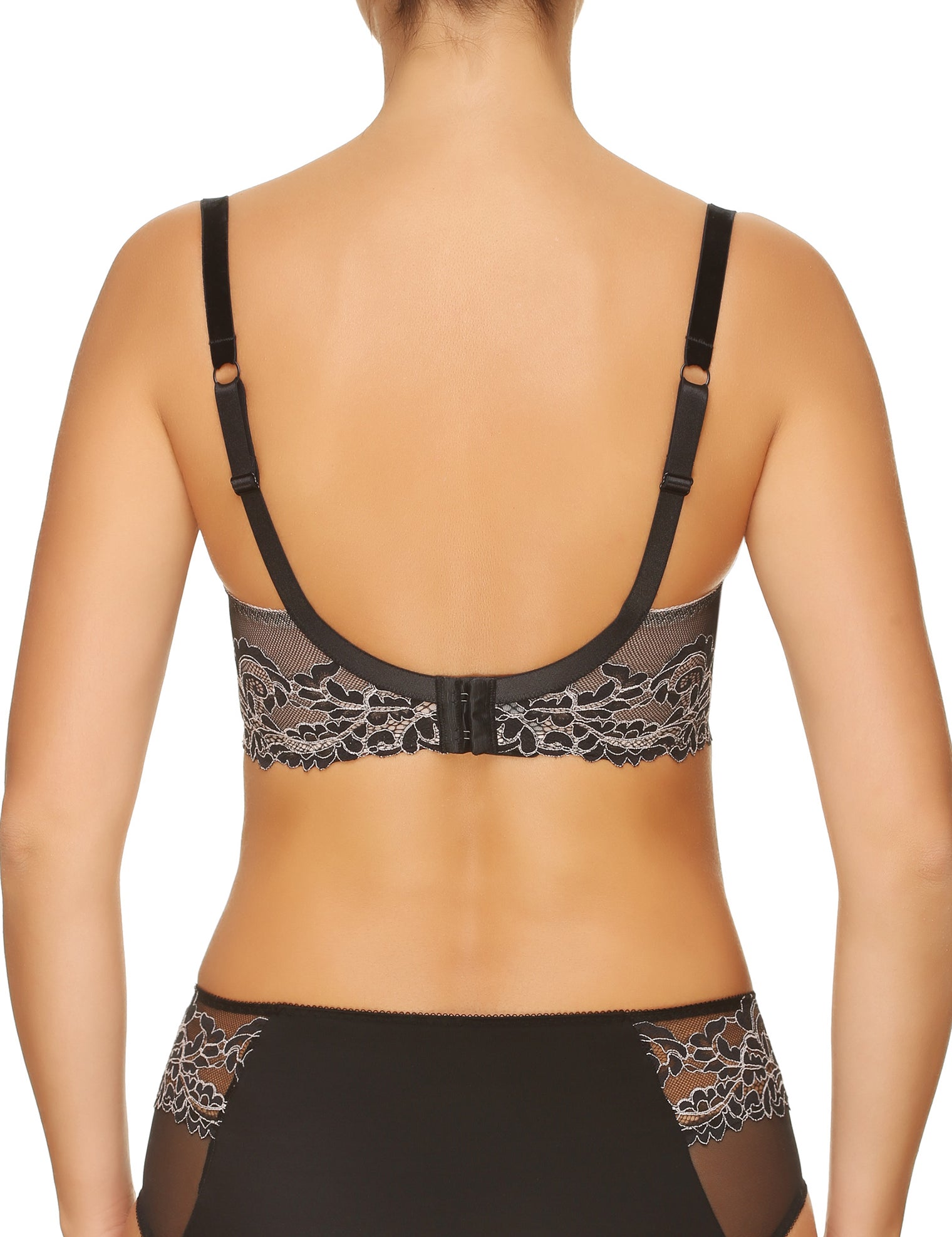 Lauma, Black Half-padded Lace Bra, On Model Back, 04H40