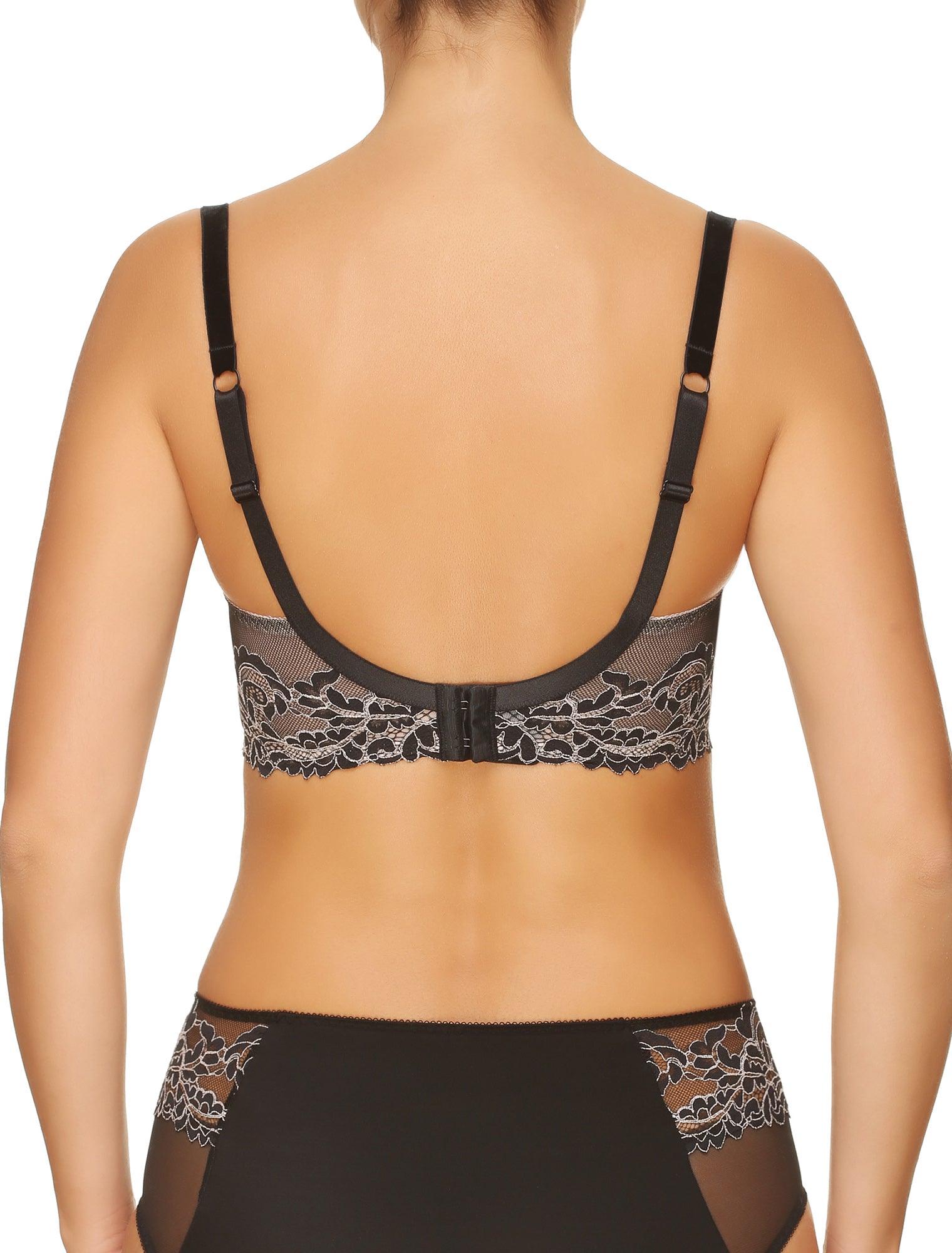 Lauma, Black Half-padded Lace Bra, On Model Back, 04H40