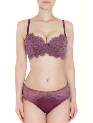 Lauma, Ruby Mid Waist Lace Panties, On Model Front, 04K50