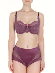 Lauma, Ruby Half-padded Lace Bra, On Model Front, 04K40