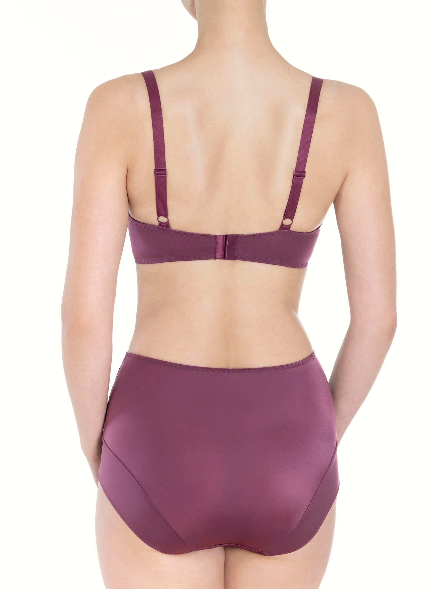 Lauma, Ruby Half-padded Bra, On Model Back, 04K40