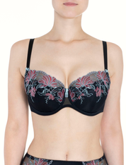 Lauma, Black Half-padded Bra, On Model Front, 05K40