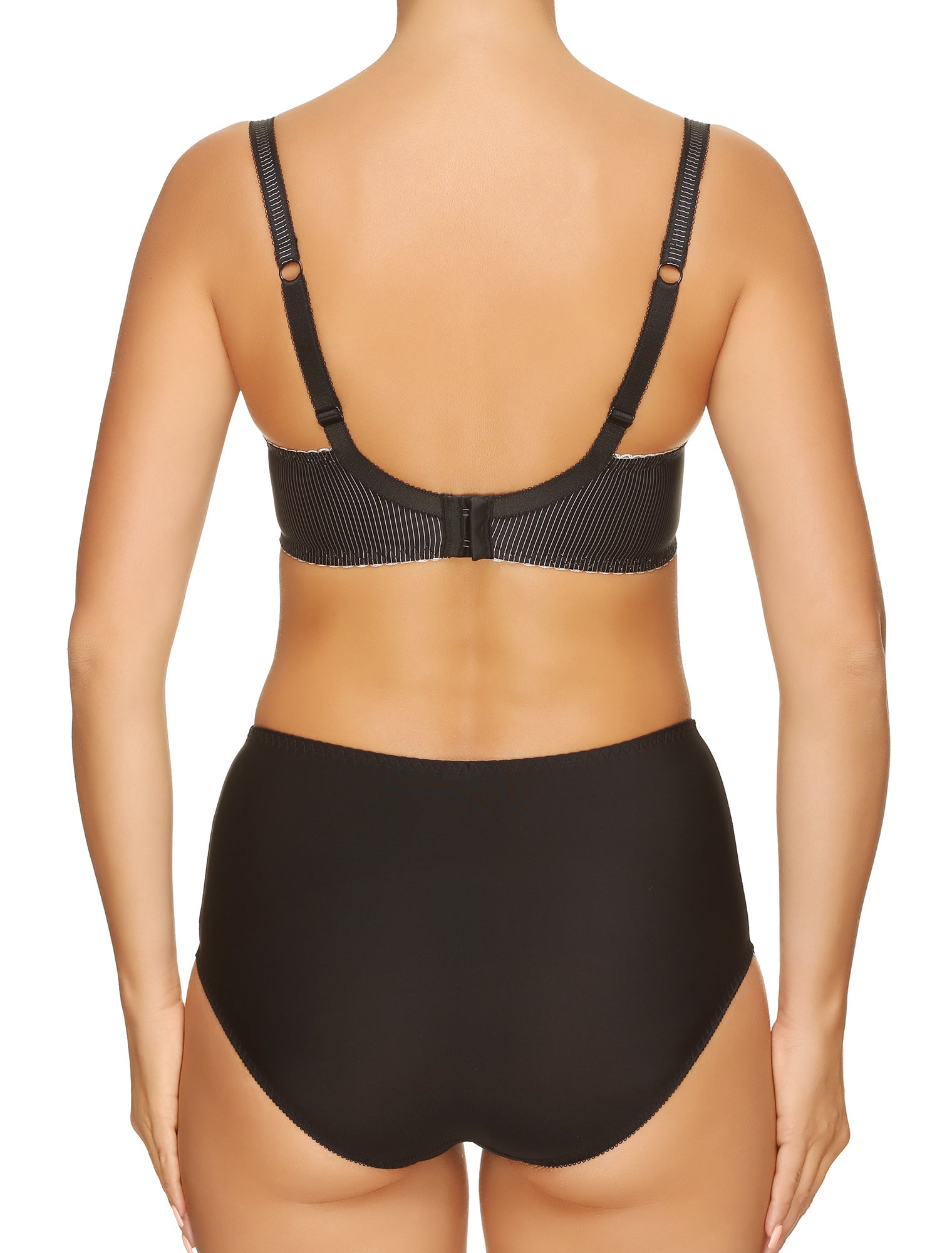 Lauma, Black Underwired Soft-cup Bra, On Model Back, 09H20