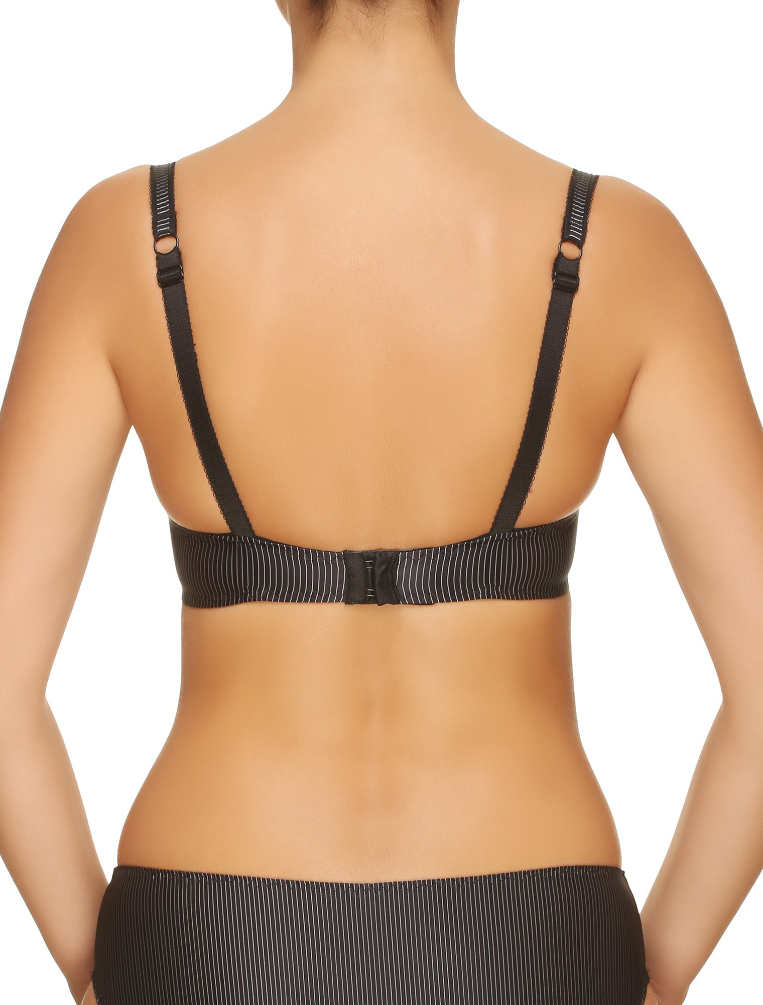 Lauma, Black Underwired Balconette Bra, On Model Back, 09H22