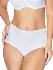 Lauma, White Seamless High Waist Panties, On Model Front, 14B51