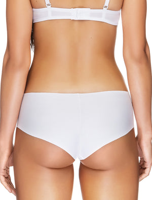 Lauma, White Seamless Mid Waist Shorts, On Model Back, 14B70