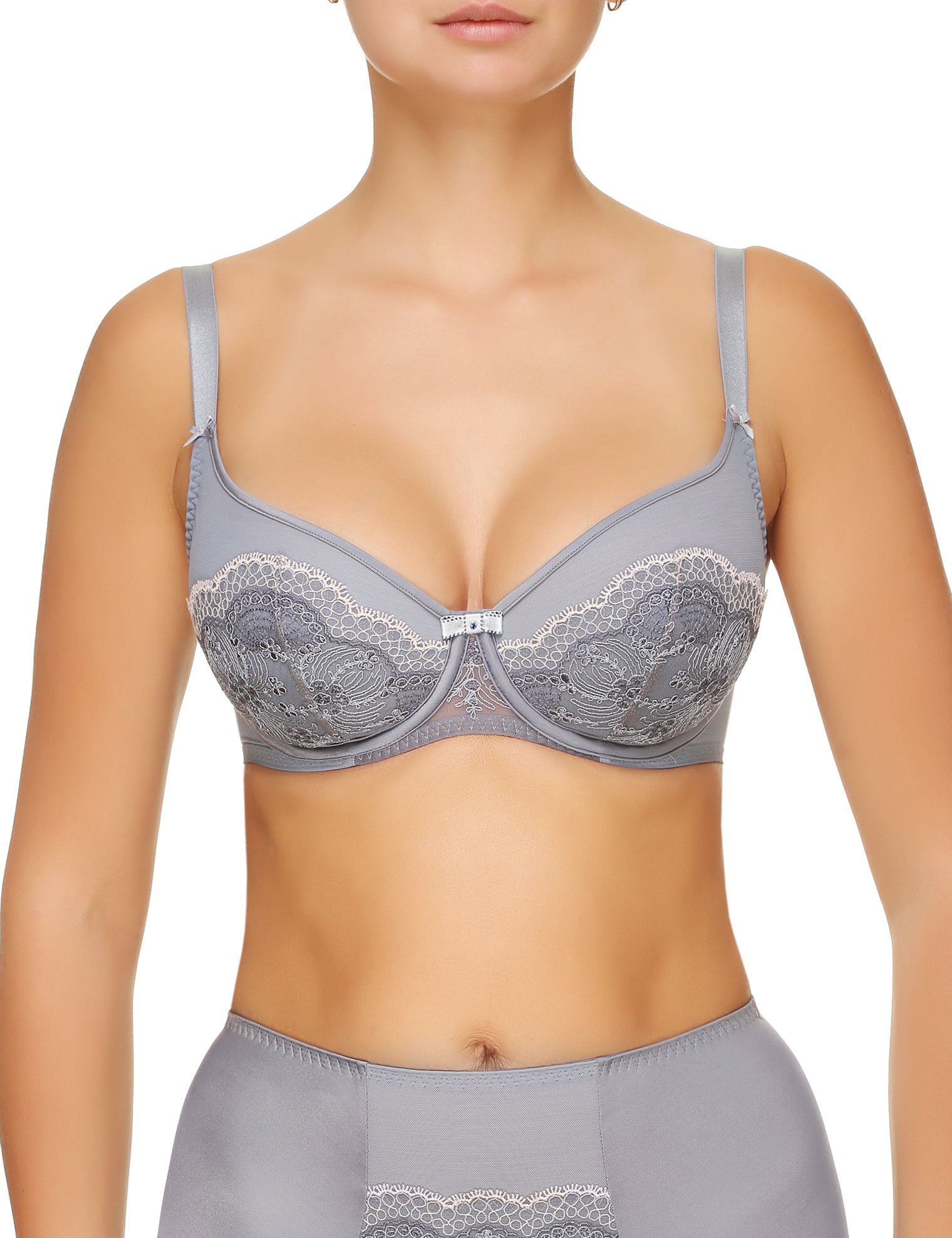 Lauma, Grey Underwired Soft-cup Bra, On Model Front, 17H20