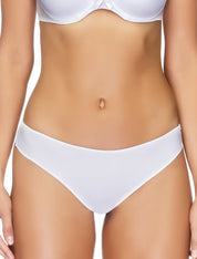 Lauma, White Seamless String Panties, On Model Front, 29F60