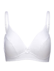 Lauma, White Wireless Cotton Soft-cup Bra, On Model Front, 38C22