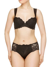 Lauma, Black Push-up Bra, On Model Front, 39J10