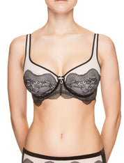Lauma, Black Underwired Soft-cup Bra, On Model Front, 41H20