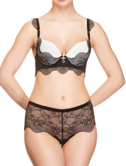 Lauma, Black Moulded Push Up Lace Bra, On Model Front, 41H35