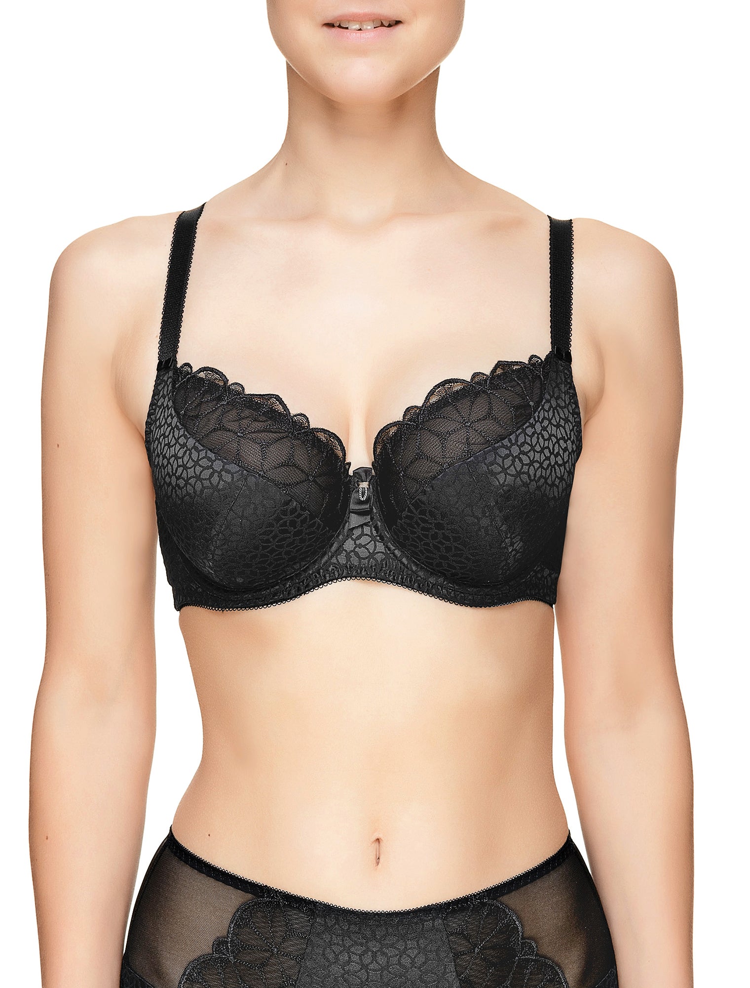 Lauma, Black Underwired Bra, On Model Front, 48J20