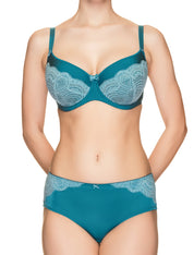 Lauma, Green Underwired Padded Bra, On Model Front, 50H40