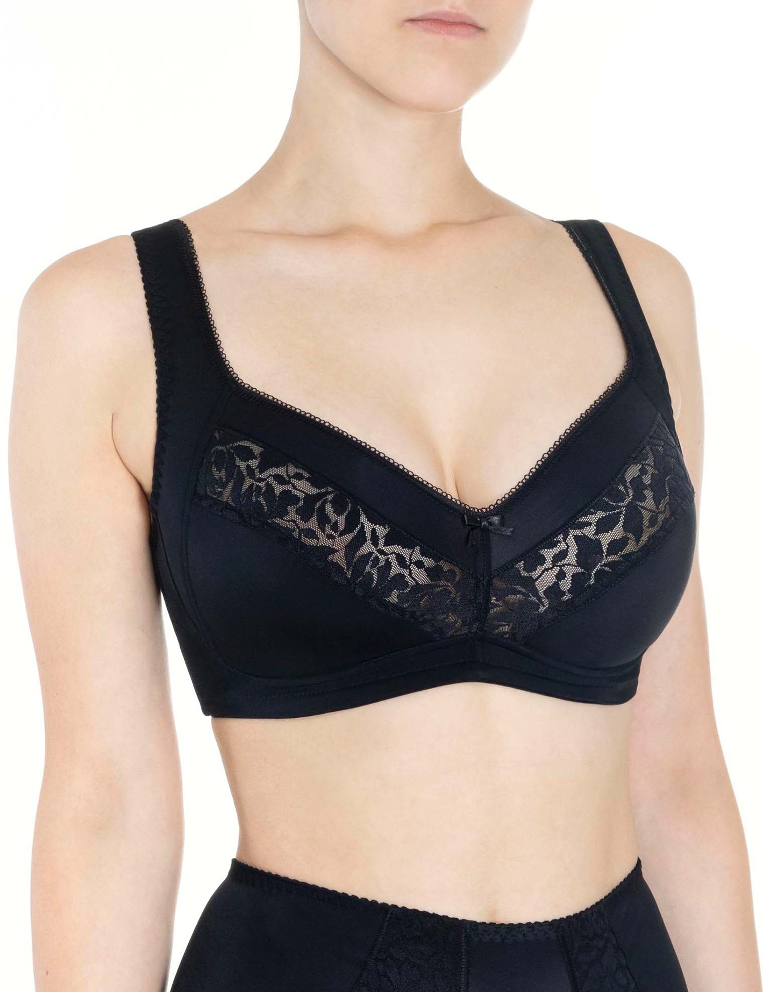 Lauma, Black Wireless Bra, On Model Front, 66A24