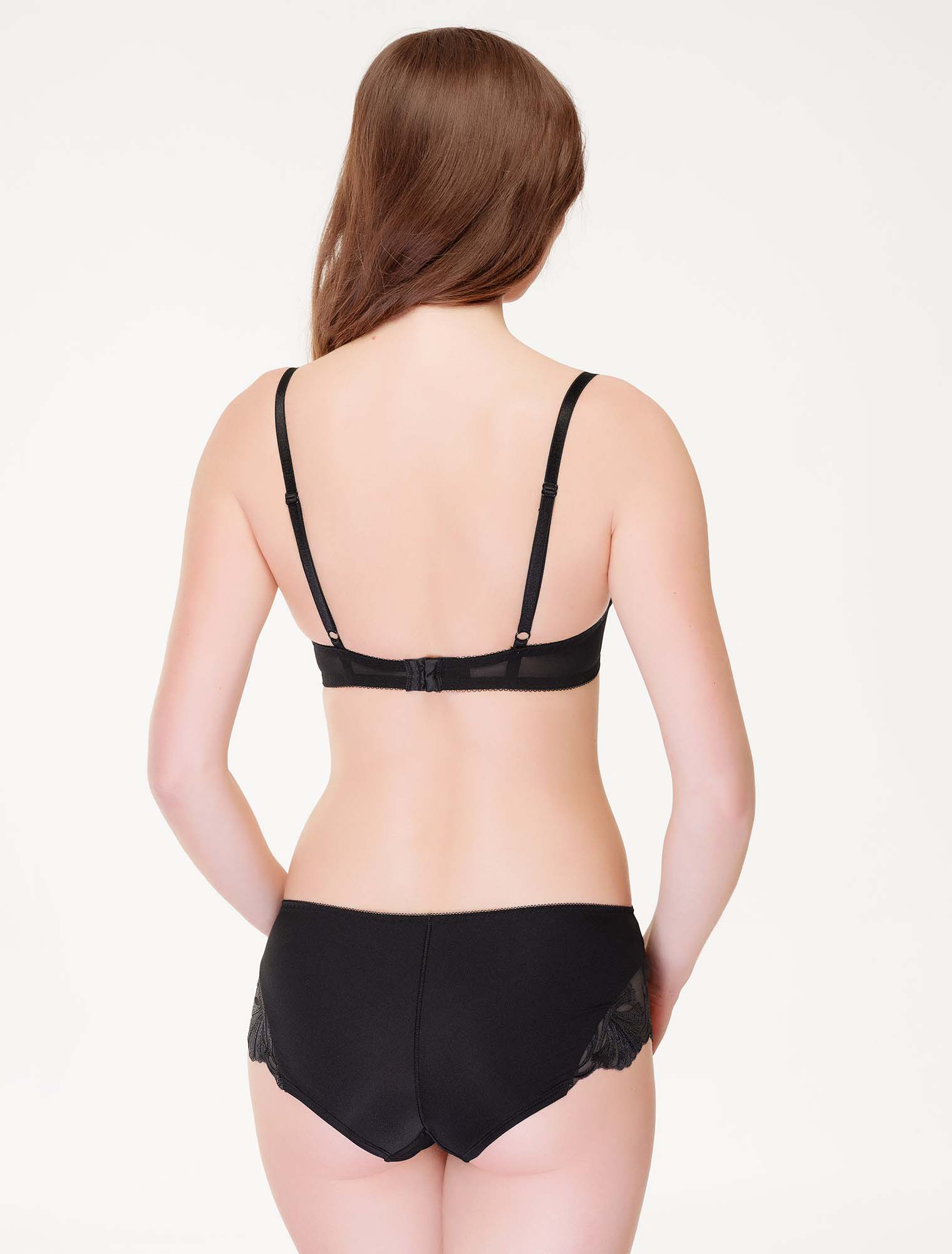 Lauma, Black Push-up Bra, On Model Back, 70J10