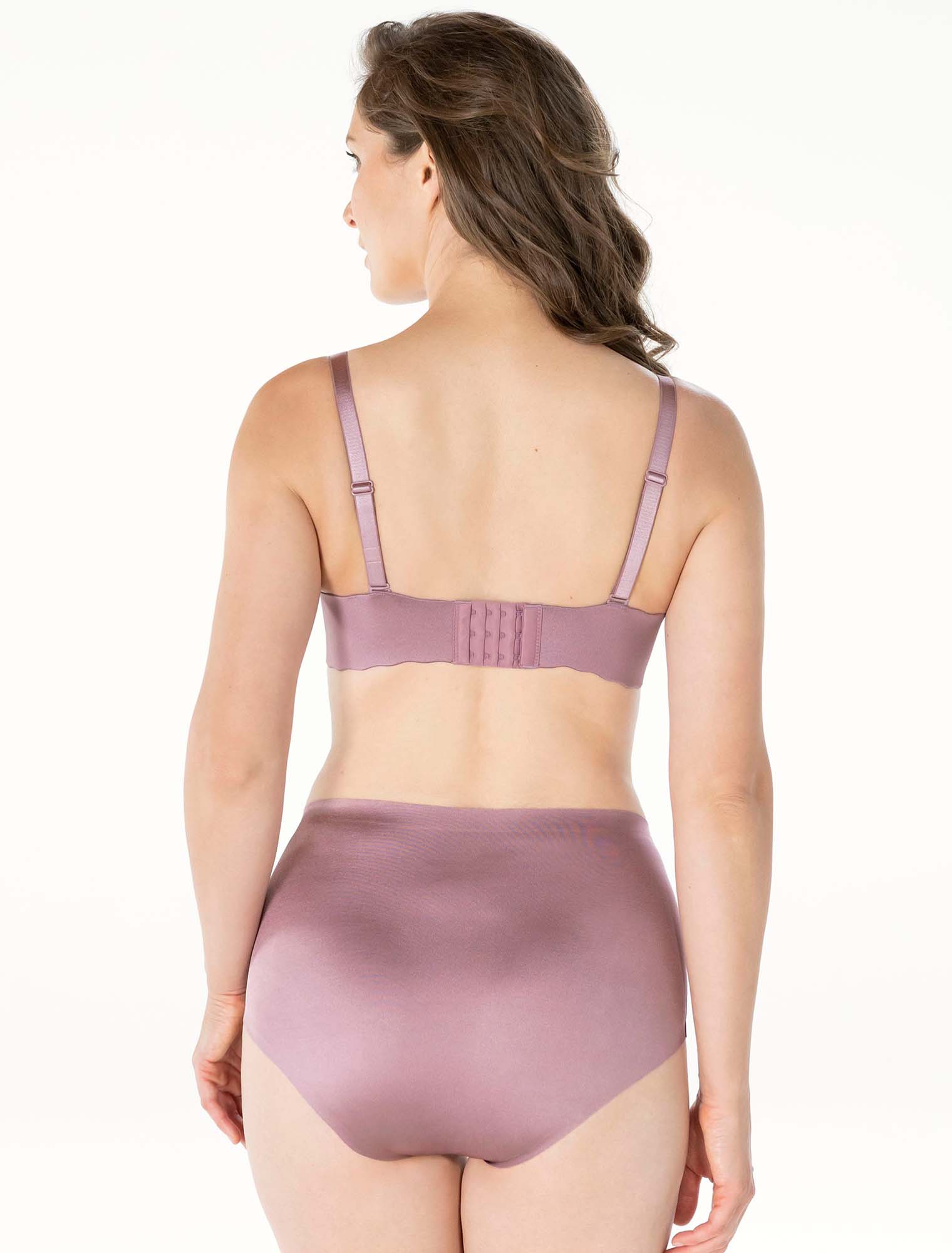 Lauma, Violet Seamless Wireless One Piece T-Shirt Bra, On Model Back, 77D30