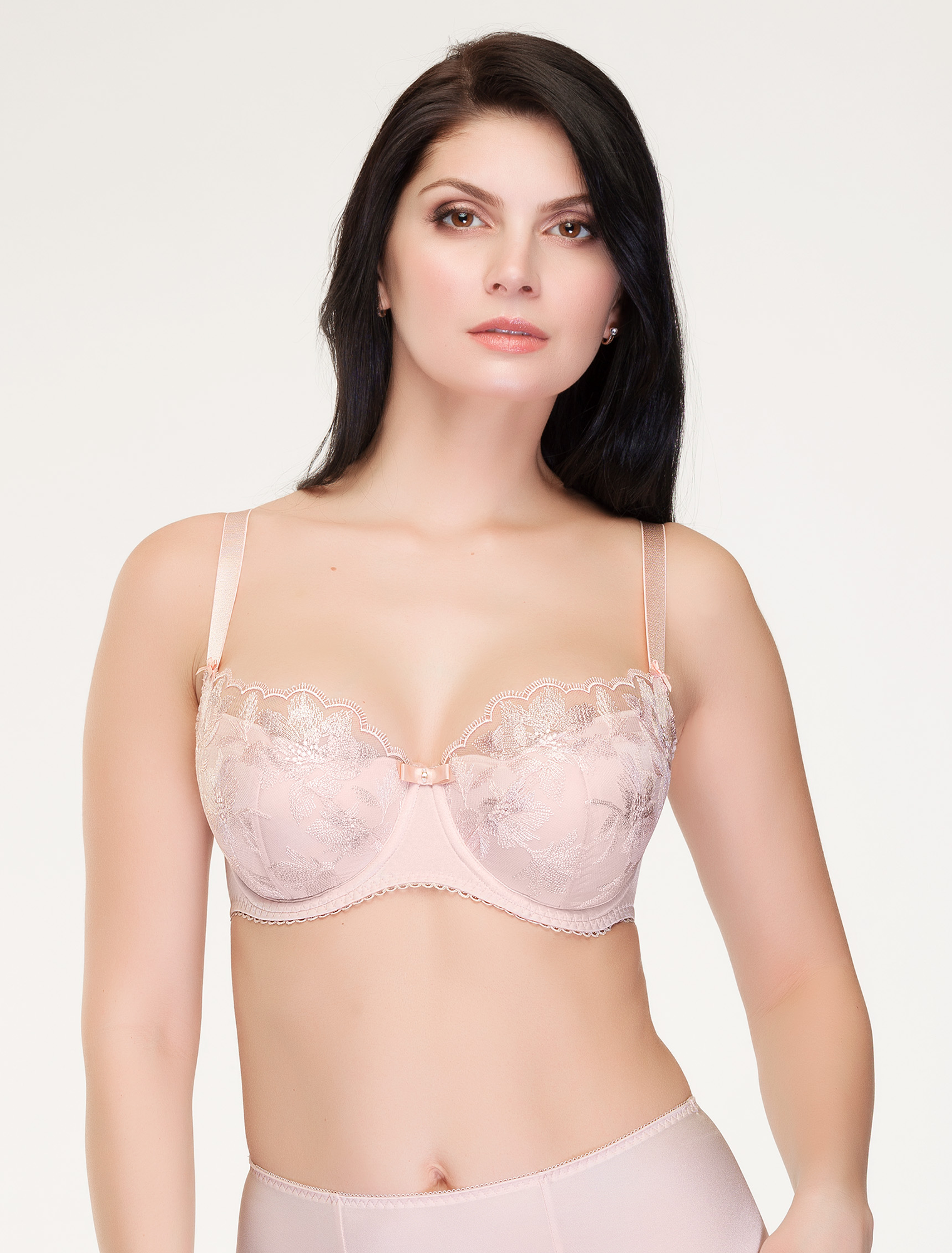 Lauma, Light Pink Half-padded Bra, On Model Front, 78J40