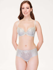 Lauma, Light Grey Embroiderd Lace Push-up Bra, On Model Front, 84J10