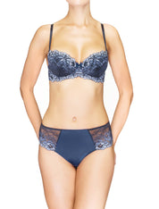 Lauma, Blue Lace Push-Up Bra, On Model Front, 91H15