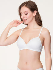 Lauma, White Wireless Molded Padded Cotton Bra, On Model Front, 98J32