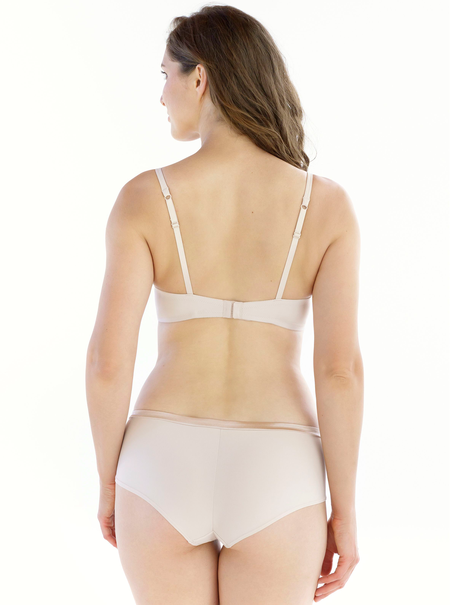 Lauma, Beige Molded Padded T-Shirt Bra, On Model Back, 99570
