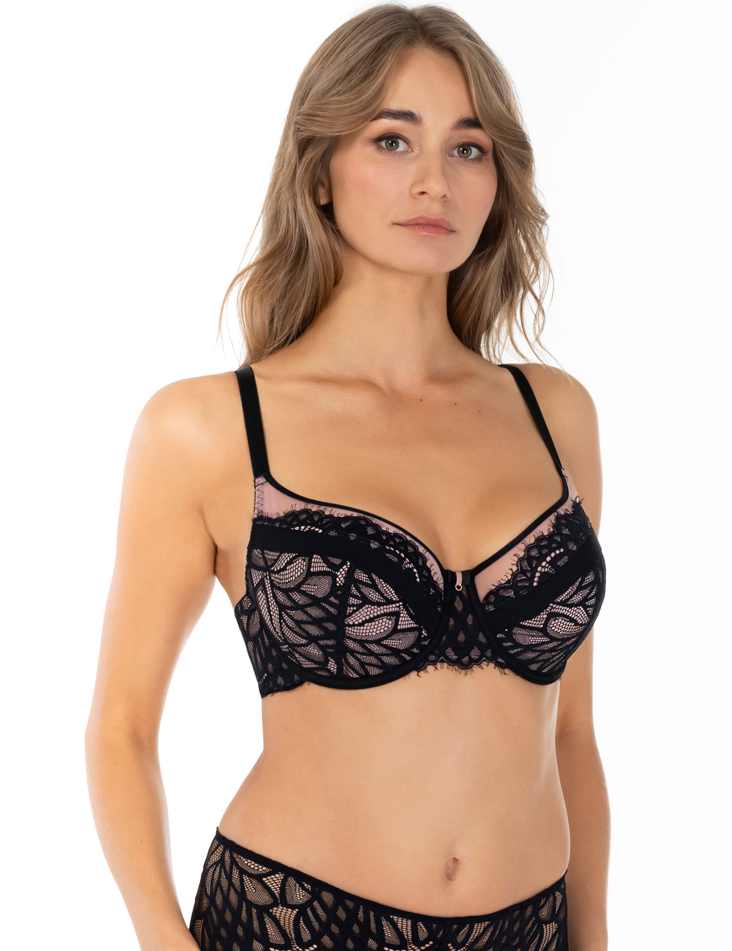 Lauma, Black Half-padded Lace Bra, On Model Front, 14L40