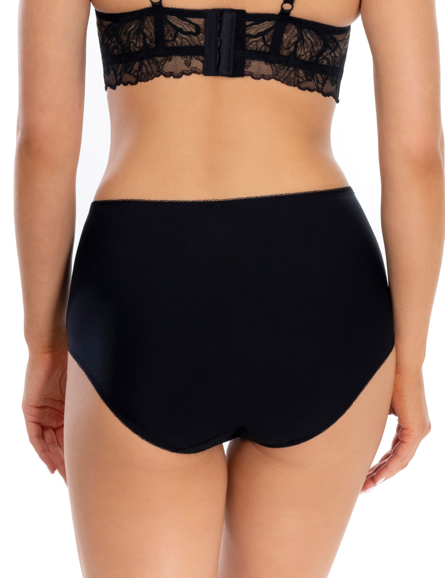 Lauma, Black High Waist Panty, On Model Back, 38L53