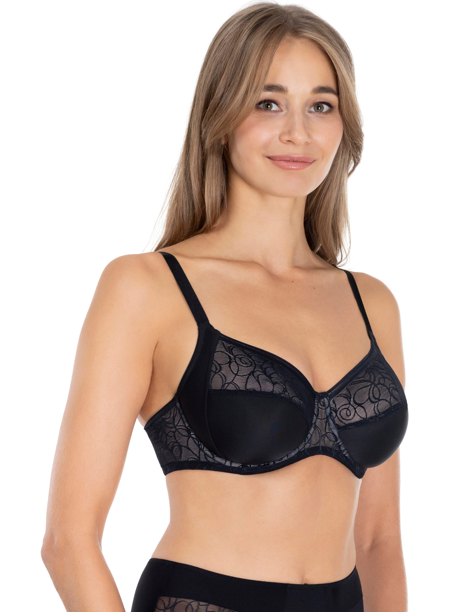 Lauma, Black Underwired Lace Bra, On Model Front, 43L30