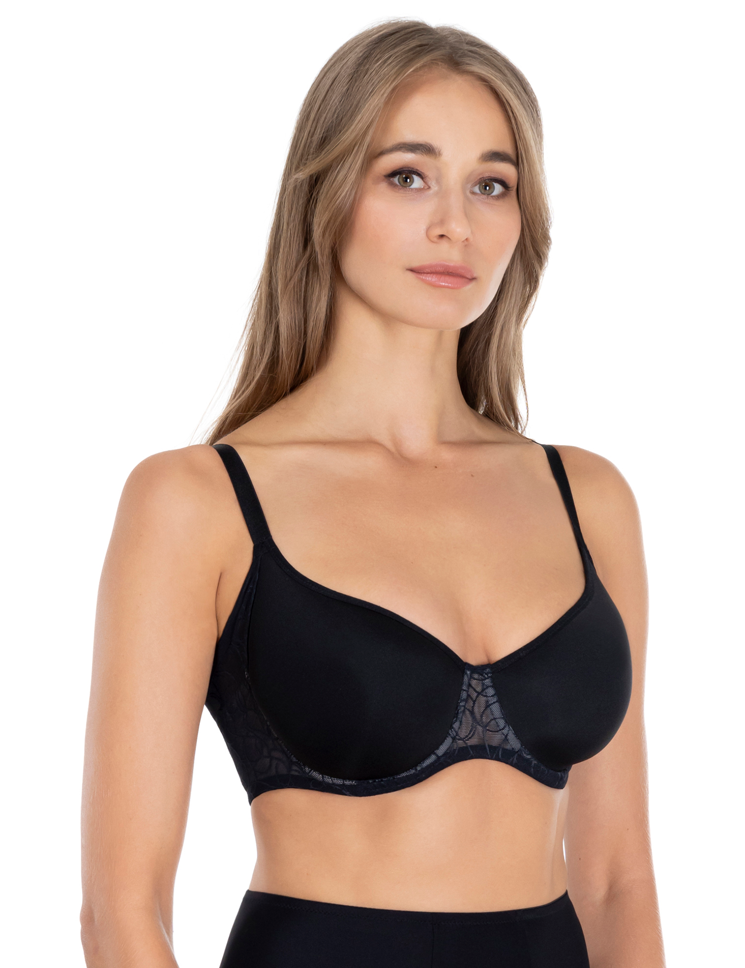 Lauma, Black Molded Lace Bra, On Model Front, 43L30