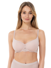 Lauma, Beige, Spacer Bra, On Model, Front, 58K33