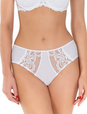 Lauma, White Mid Waist Panties, On Model Front, 58K52