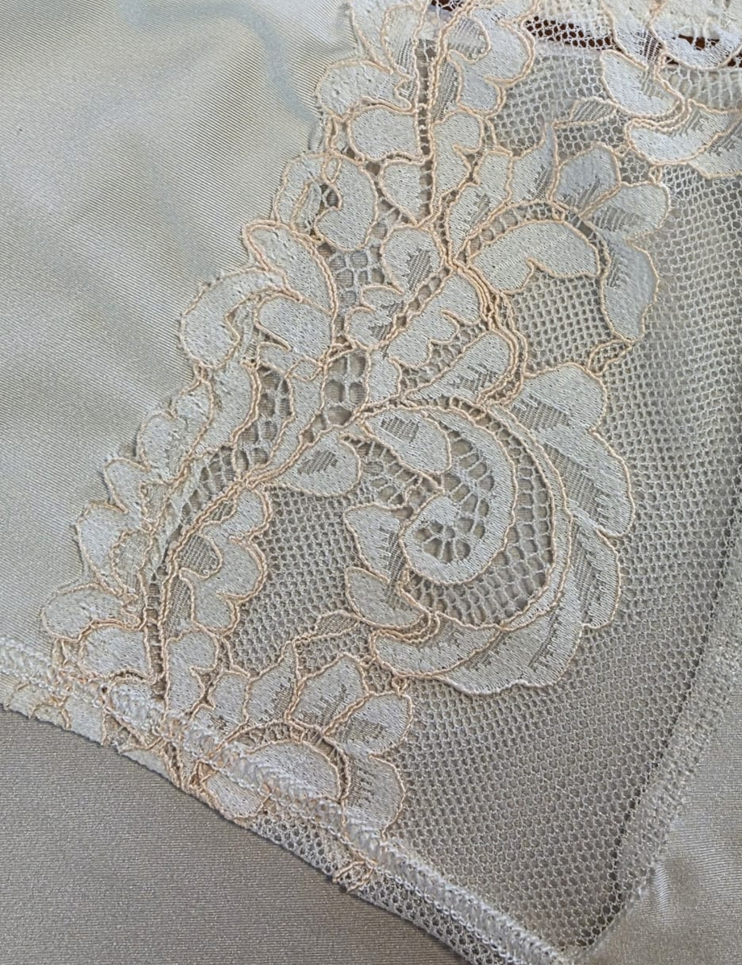 Lace Love Mid Waist Panty