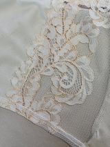 Lace Love Mid Waist Panty