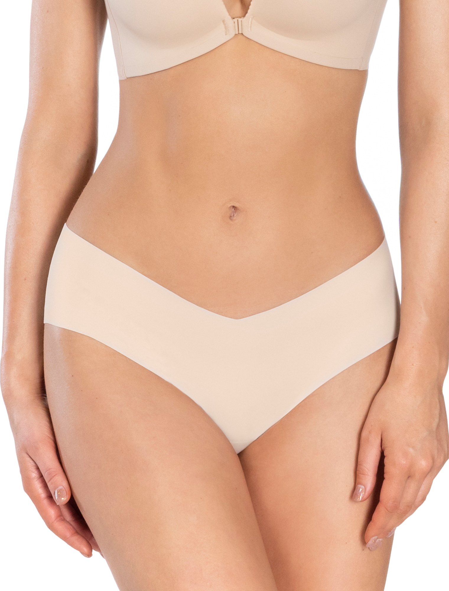 Lauma, Beige Seamless Panties, On Model Front, 71D54