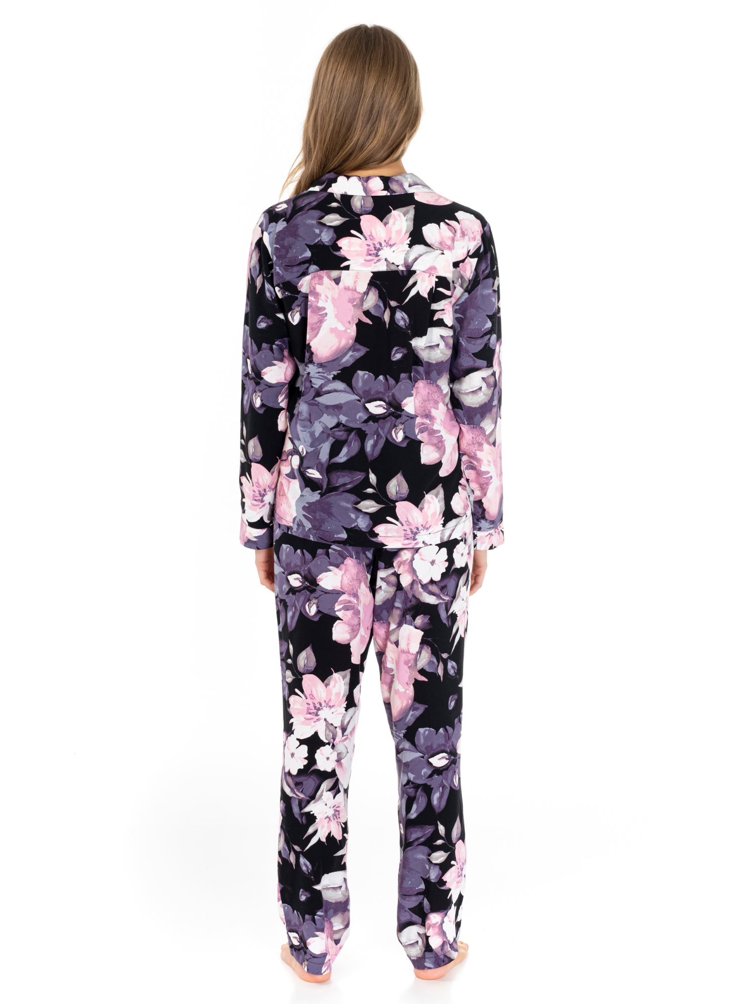 Lauma, Printed Long Viscose Pyjama, On Model Back, 72D46