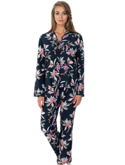 Lauma, Green Floral Print Viscose Pyjama, On Model Front, 72D66