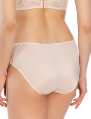 Lauma, Beige Mid Waist Panty With Lace Trim, On Model Back, 81K52