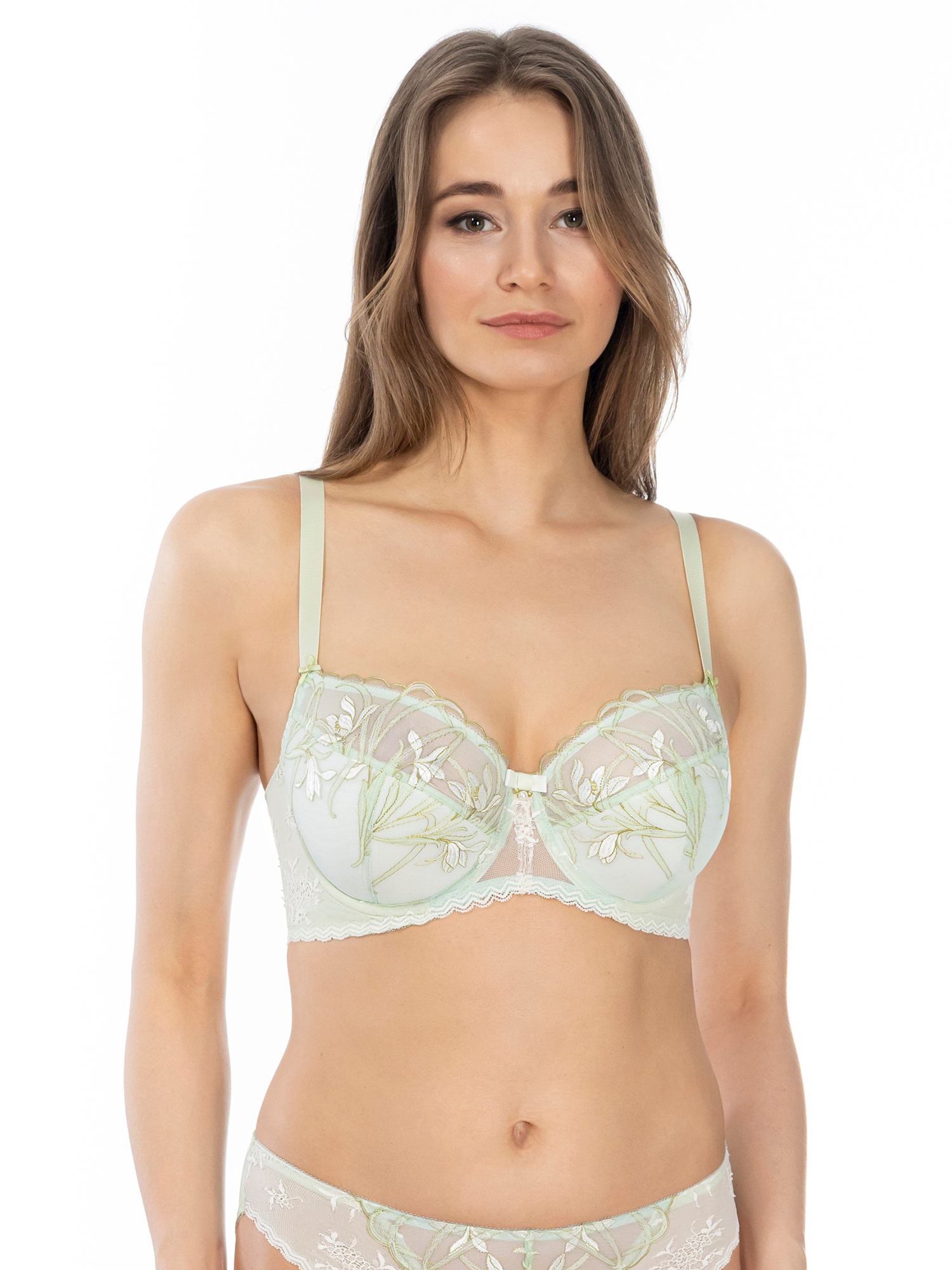 Lauma, Light Green Half-padded Bra, On Model Front, 86K40