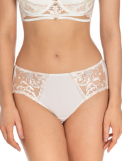 Lauma, Ivory Mid Waist Shorts Panties, On Model Front, 99K70