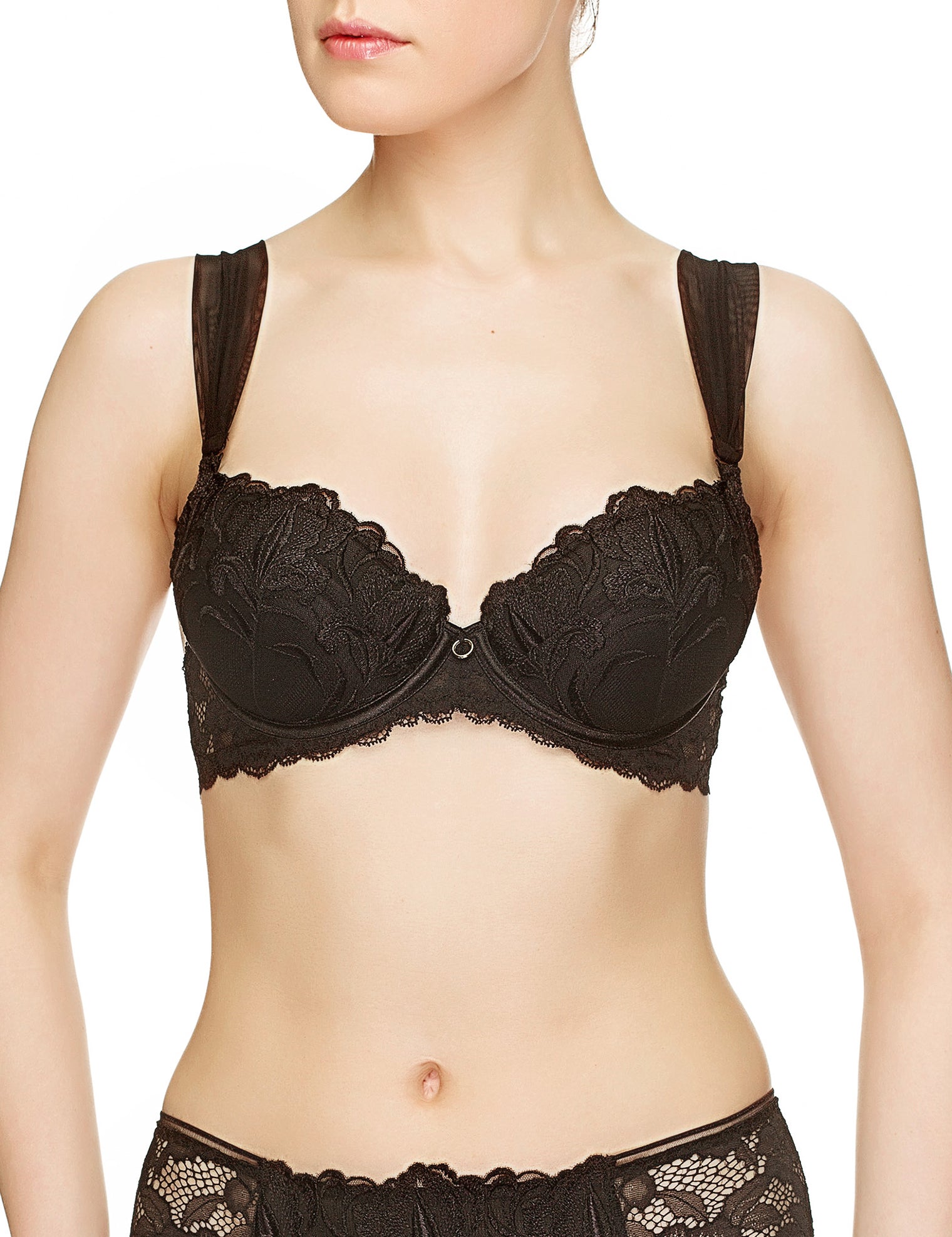 Lauma, Black Push-up Bra, On Model Front, 39J10